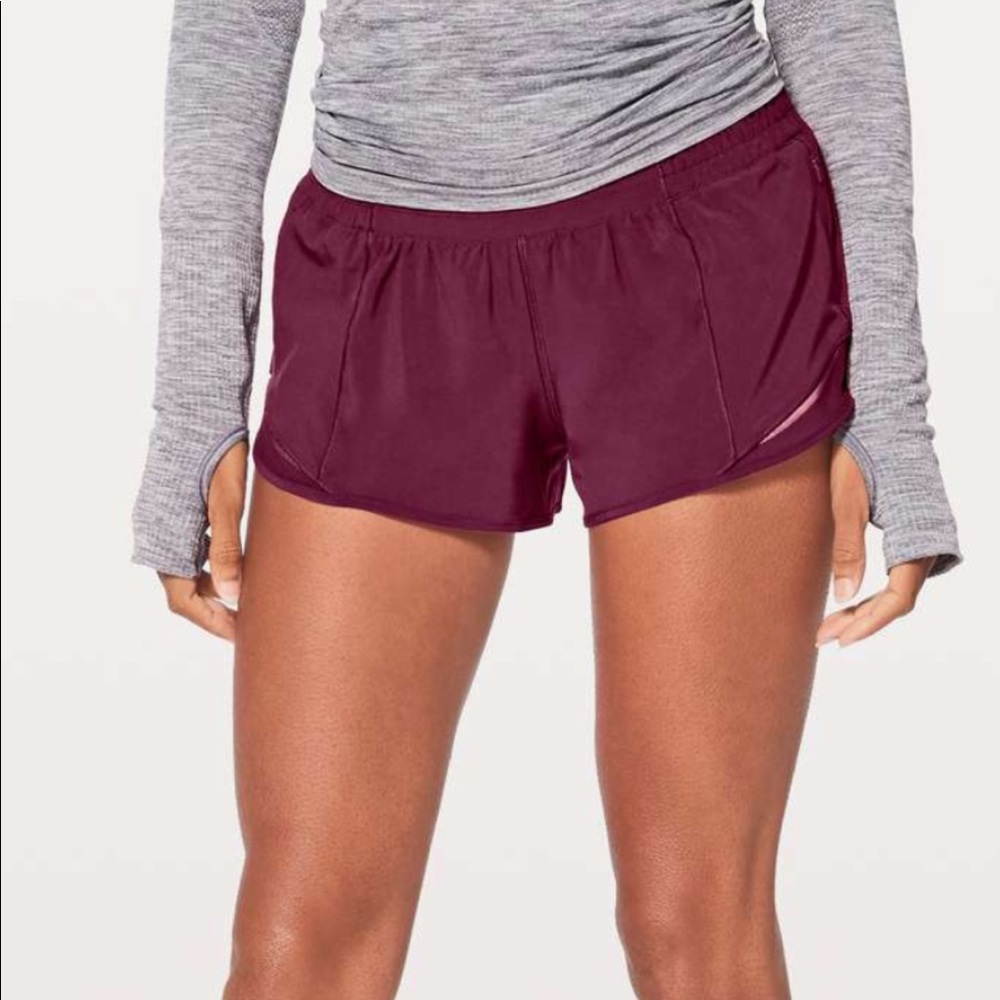 LULULEMON HOTTY HOT SHORT